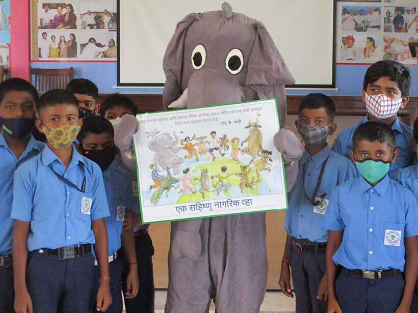 Children pledge to be kind to animals.